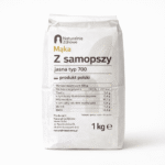 opakowanie mąki z samopszy na białym tle