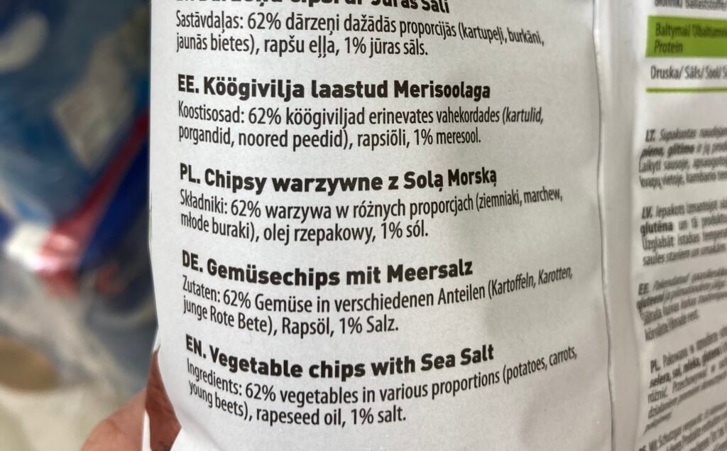 zdjęcie składu chipsów warzywnych z tyłu opakowania