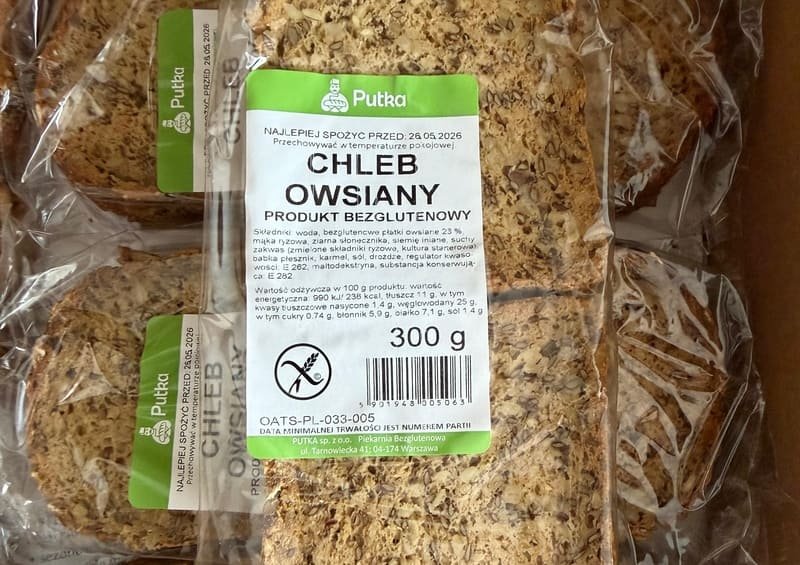 Opakowanie chleba owsianego marki Putka z certyfikatem produktu bezglutenowego.